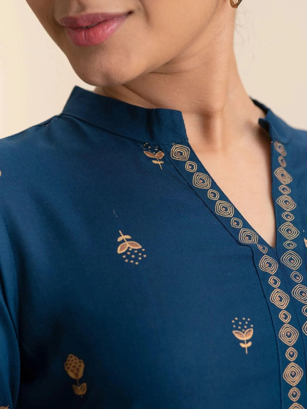 Teal Printed Rayon Straight Kurta With Palazzos & Dupatta